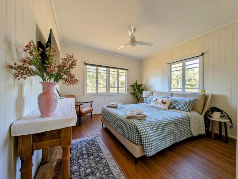 Big Tree Farmhouse Rathdowney Scenic Rim Accommodation